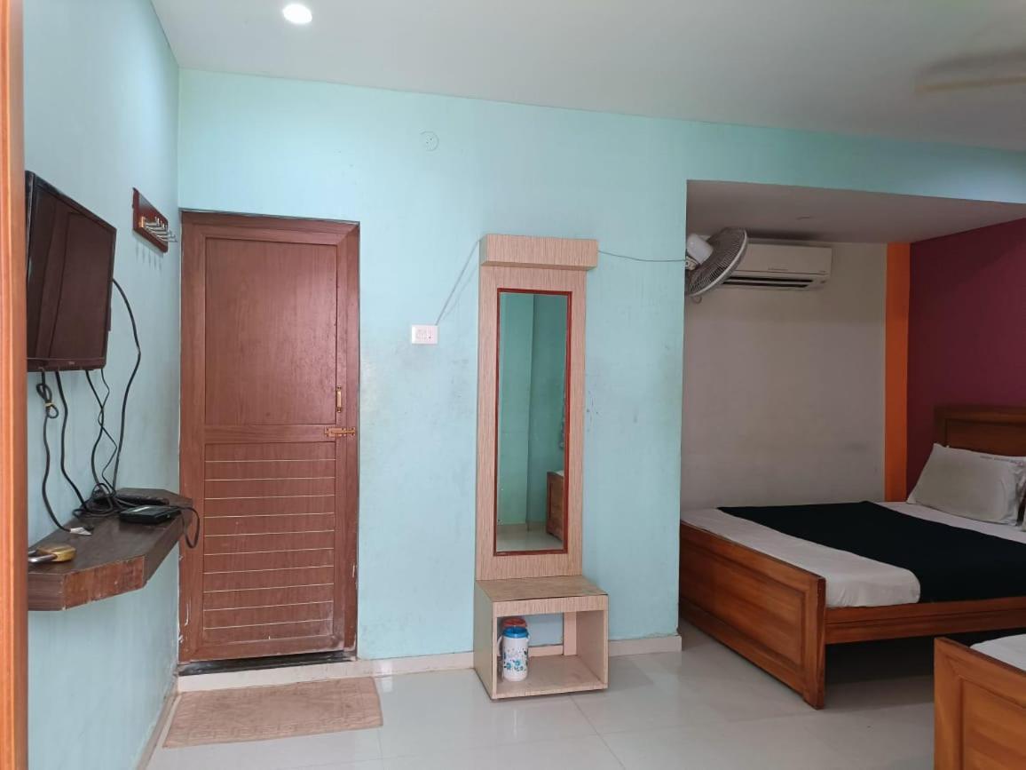 Hotel Duwaraka Rāmeswaram Esterno foto